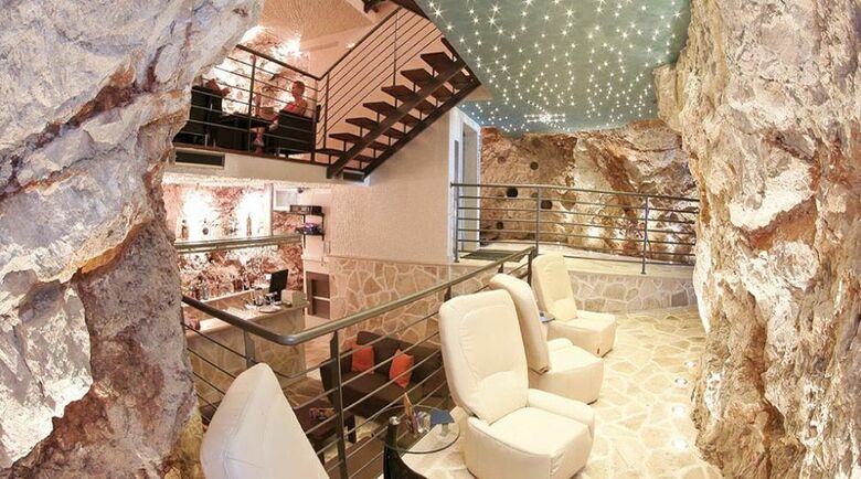 Hotel More