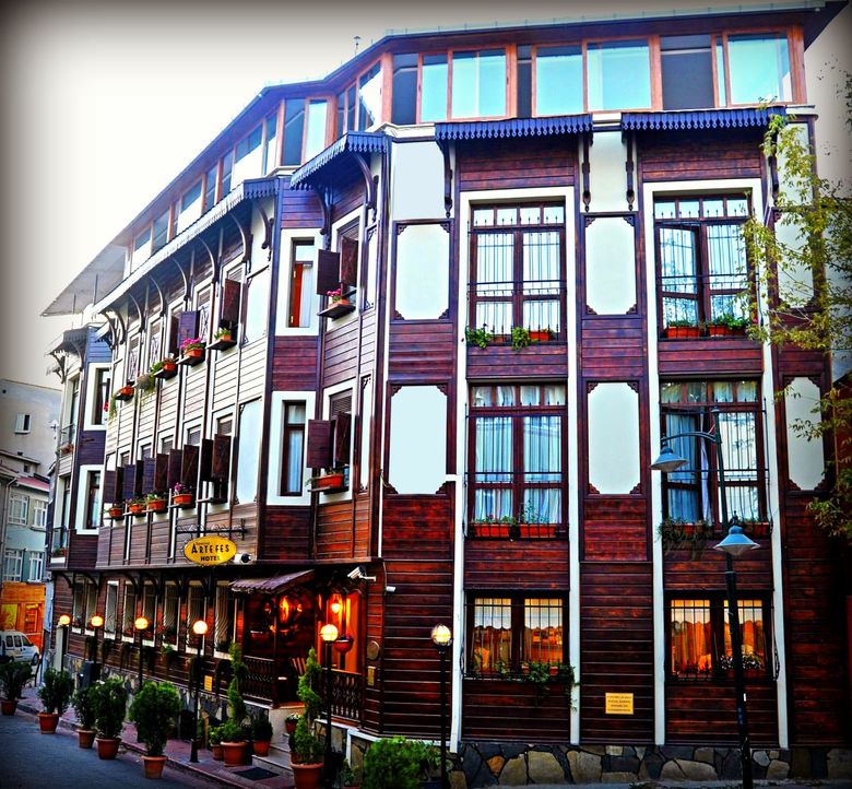 Artefes Hotel