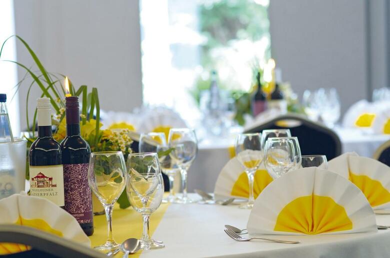 Avalon Hotelpark K�nigshof