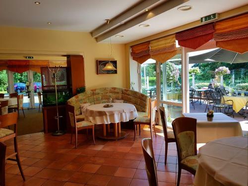 Hostal Gasthof Bucksande