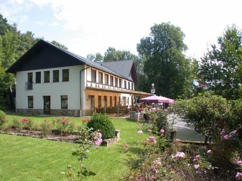 Waldquelle Hotel Restaurant