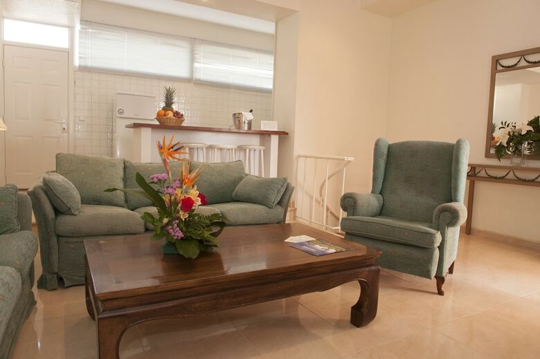 Aparthotel Lloyds Beach Club