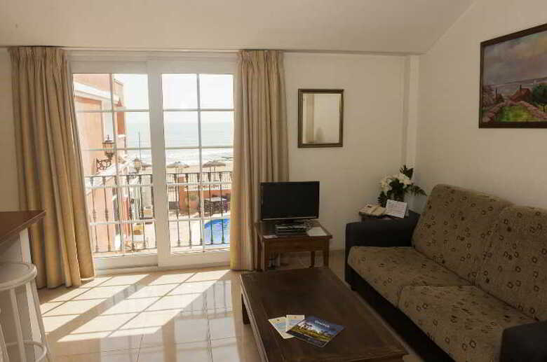 Aparthotel Lloyds Beach Club