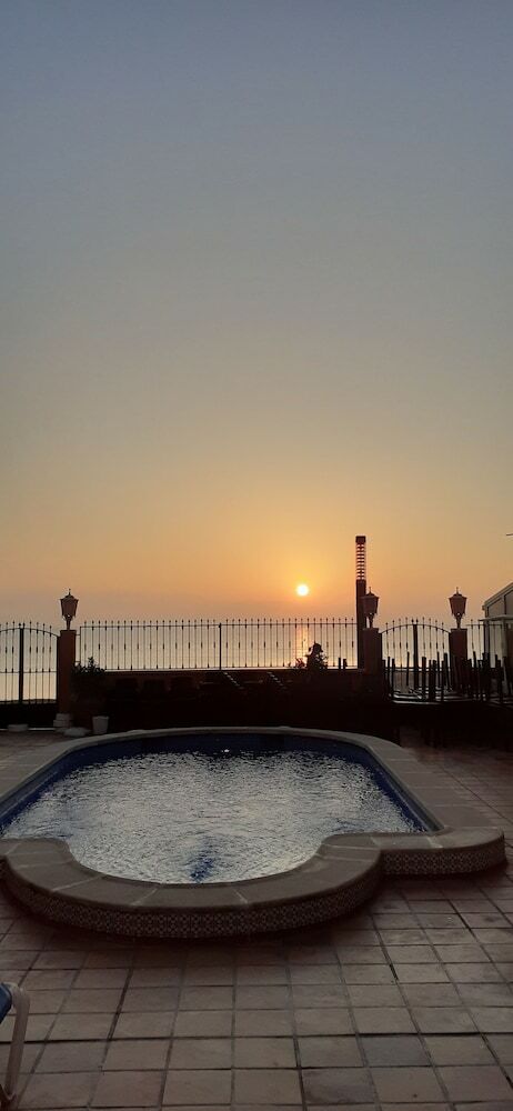 Aparthotel Lloyds Beach Club