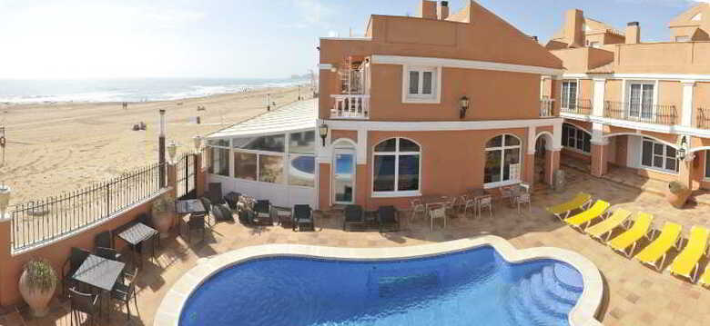 Aparthotel Lloyds Beach Club