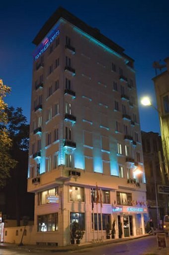 Hotel Grand Liza