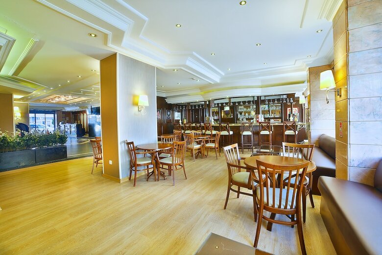 Grand Emin Hotel
