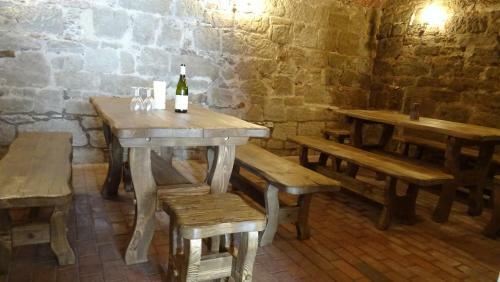 Hostal Restaurace A Penzion U Novaku