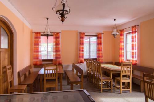 Albergue Ubytovna Pod Hr�z�