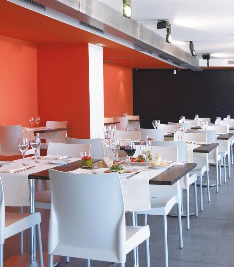 Hotel Hesperia Barcelona Fira Suites