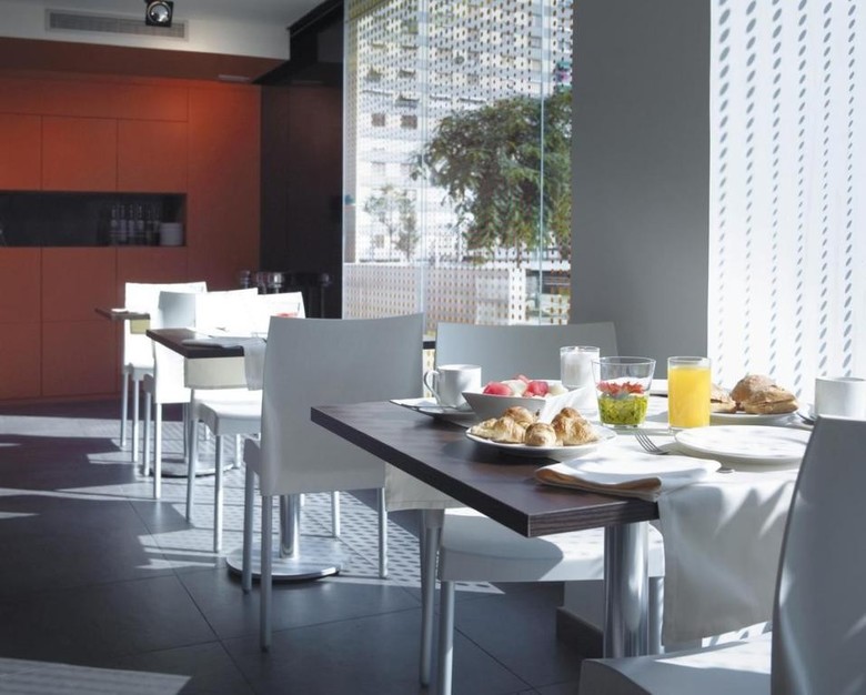 Hotel Hesperia Barcelona Fira Suites