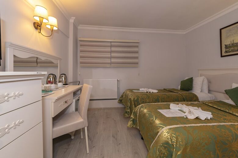 Arena Hotel