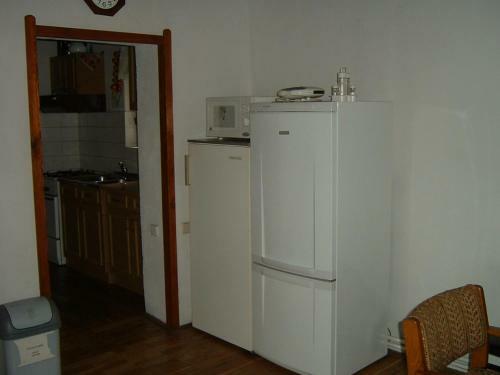 Chalupa Horn� L�nov
