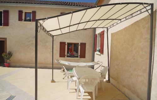 Holiday Home Moulin Cacaud N-609