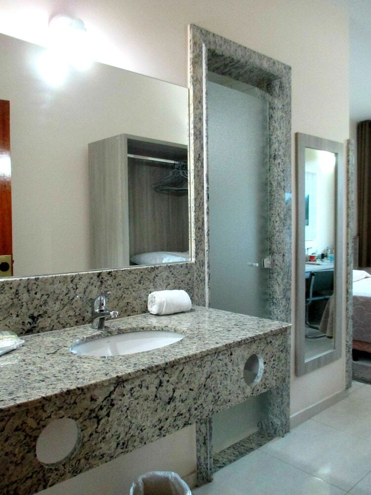 Hotel Golden Park Campos