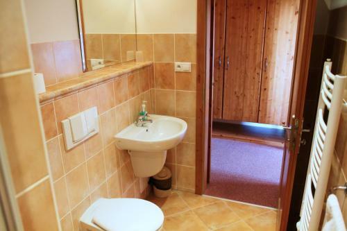 Hostal Pension Schneeberg