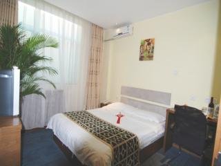 Longwu Jingpin Hotel