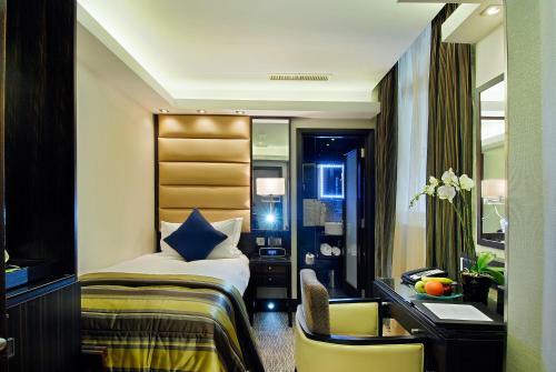 Hotel London City Suites