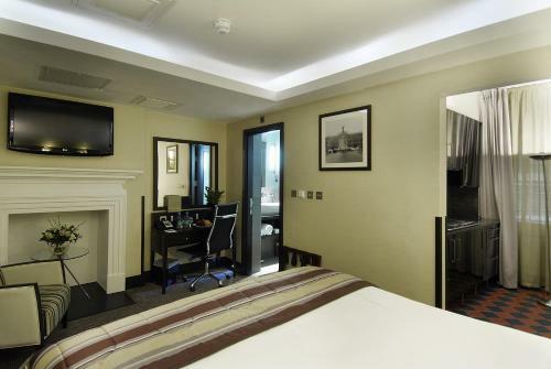 Hotel London City Suites