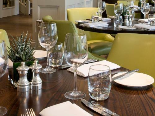 Hotel London City Suites