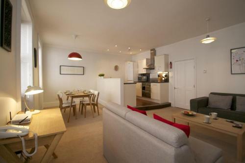 Gower Street Apartments