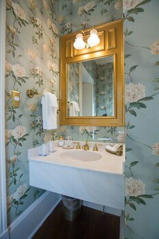 Bed & Breakfast Ballastone Inn
