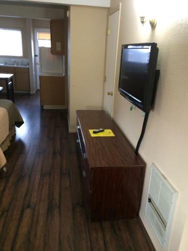 Townhouse Motel