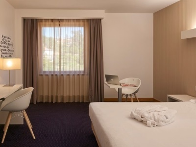 Hotel Coimbra Aeminium, Affiliated By Meli�