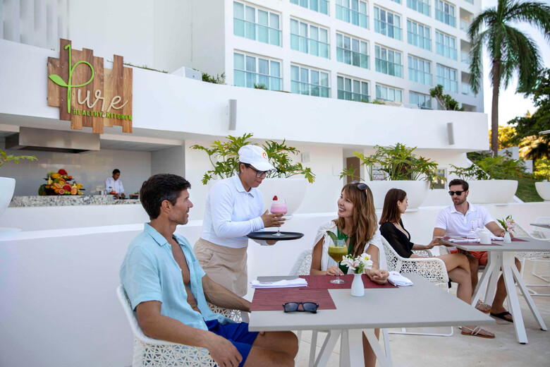 Hotel Le Blanc Spa Resort All Inclusive Adults Only