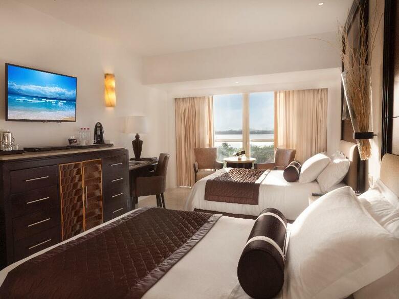 Hotel Le Blanc Spa Resort All Inclusive Adults Only