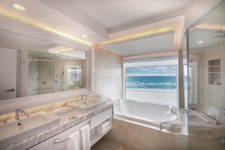 Hotel Le Blanc Spa Resort All Inclusive Adults Only