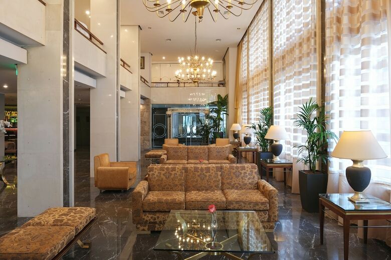 Best Western Ilisia Hotel