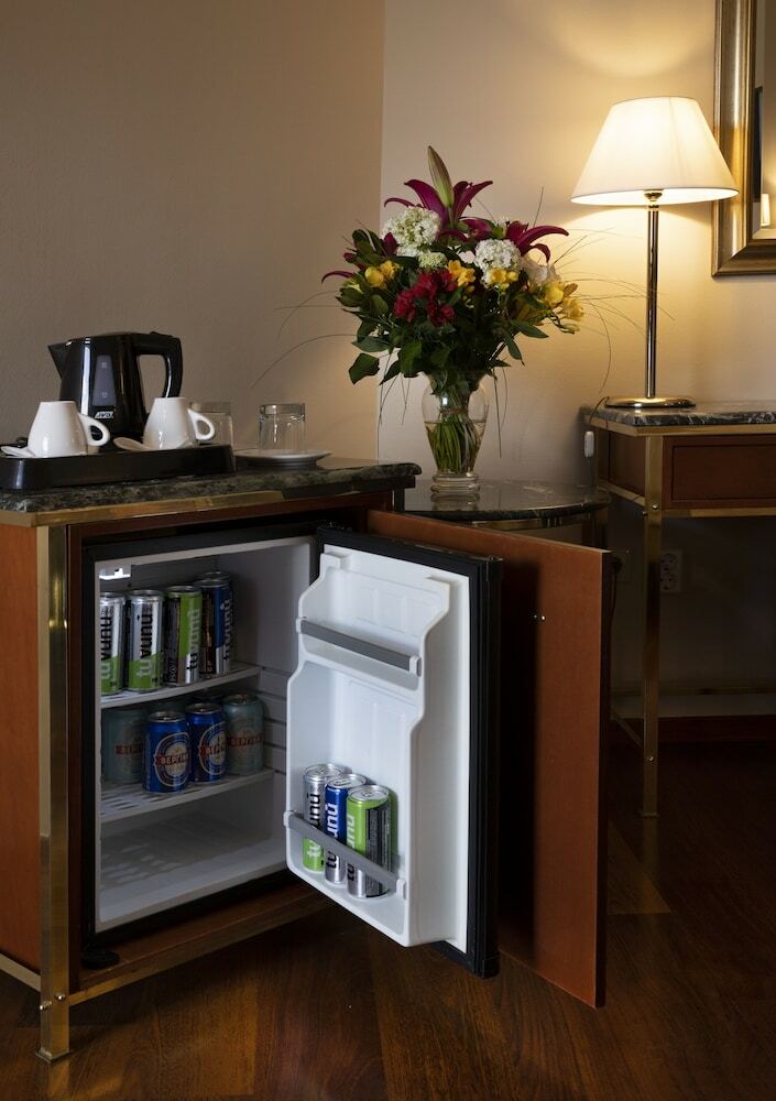 Best Western Ilisia Hotel