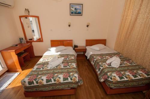 Hotel Cecil