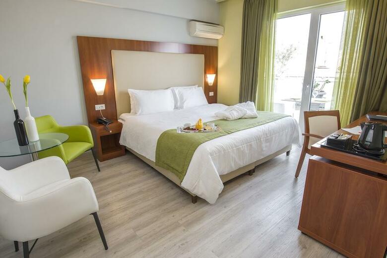 Hotel Polis Grand