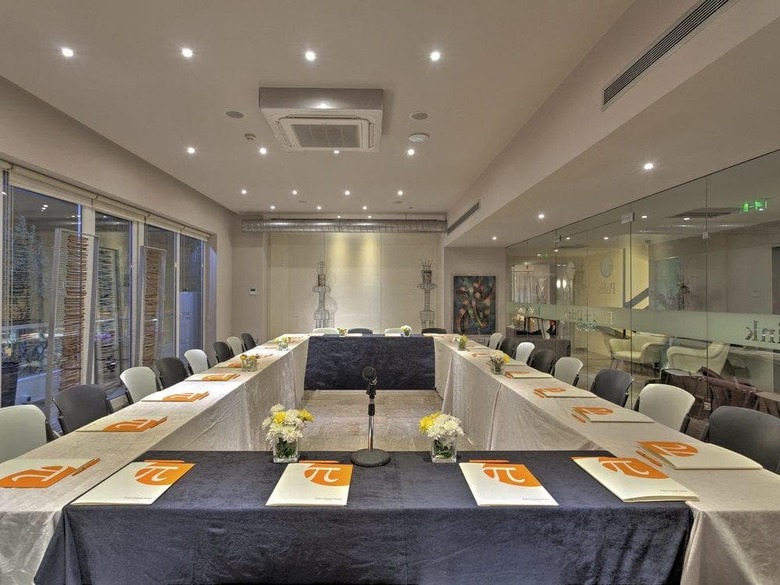 Hotel Polis Grand