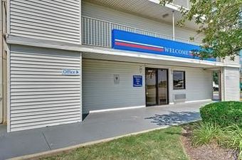 Motel 6 Chicago Southwest - Aurora