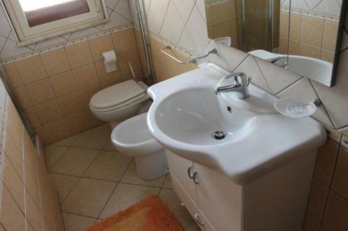 Hostal Bed And Breakfast A Chiazza
