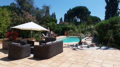 Bed & Breakfast Mas Lou Souleil