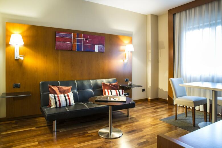 Hotel Sercotel Ab Rivas