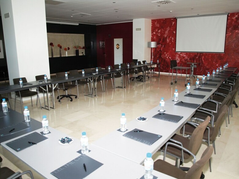 Hotel Sercotel Ab Rivas