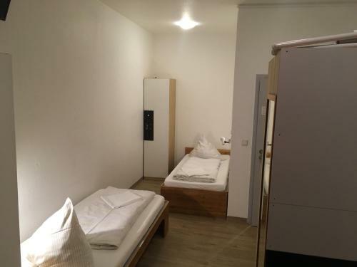 Hostal G�stehaus Kaiserpassage- Ihr Cityhostel