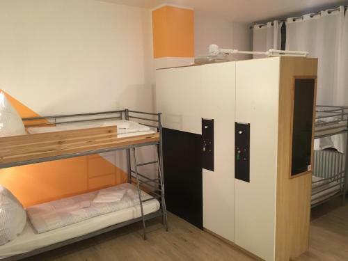 Hostal G�stehaus Kaiserpassage- Ihr Cityhostel