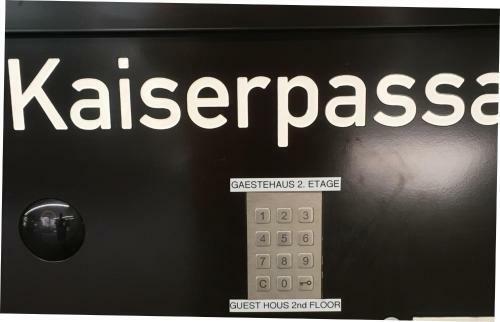 Hostal G�stehaus Kaiserpassage- Ihr Cityhostel