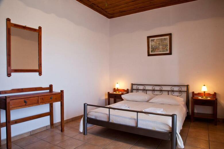 Tsivaras Villas