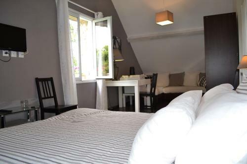 Hostal Chambres D'h�tes Des Demoiselles