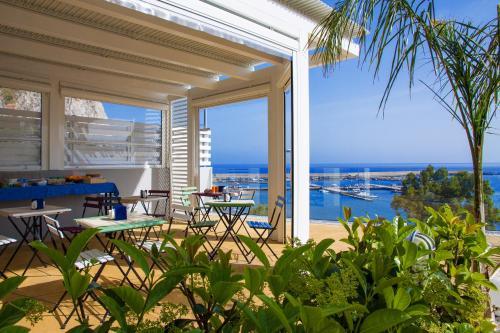 Bed & Breakfast A Tonnara