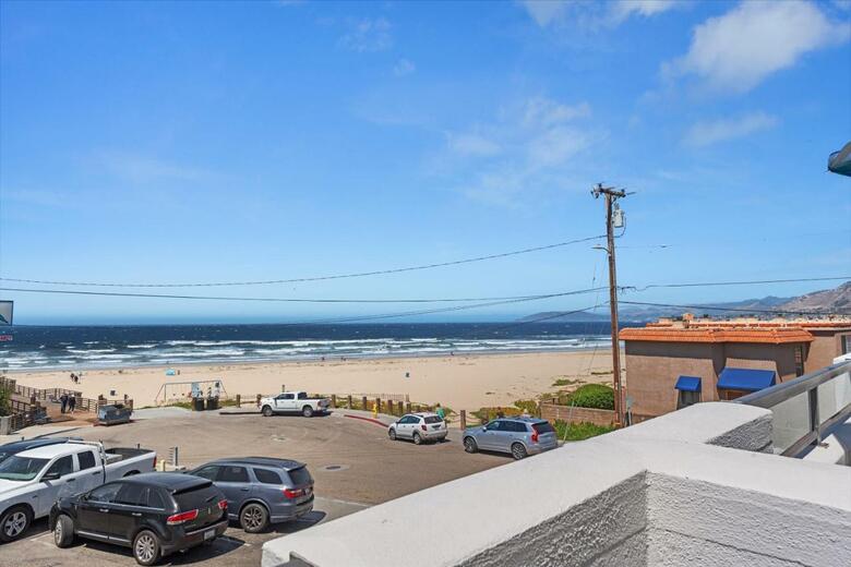 Hotel Beach House Inn & Suites