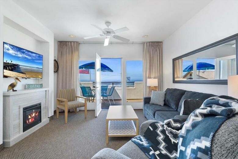 Hotel Beach House Inn & Suites