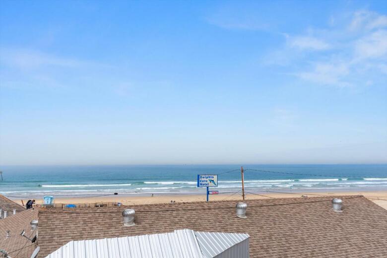 Hotel Beach House Inn & Suites
